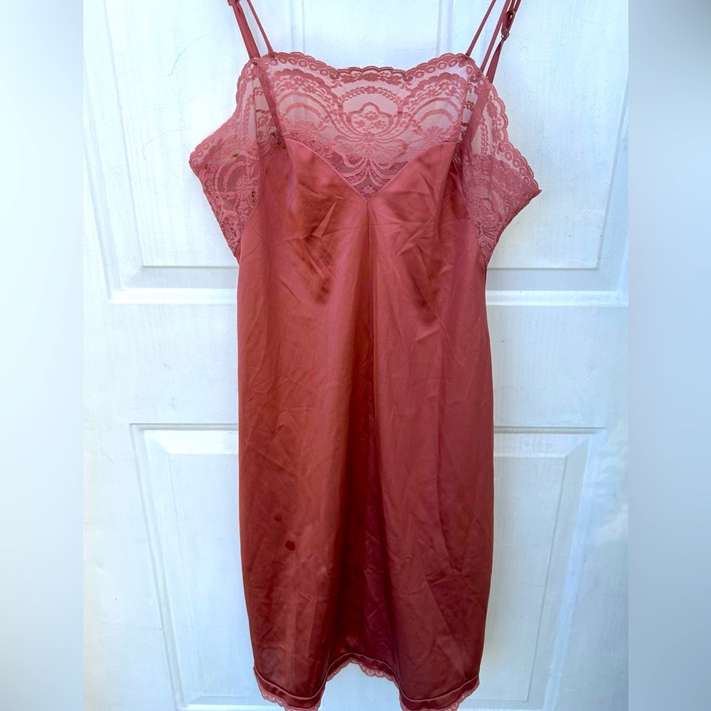 Form Fit Rogers vintage Slip “Dress” unique brownish orange color made USA 10/12